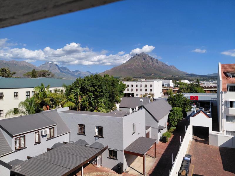 3 Bedroom Property for Sale in Stellenbosch Central Western Cape